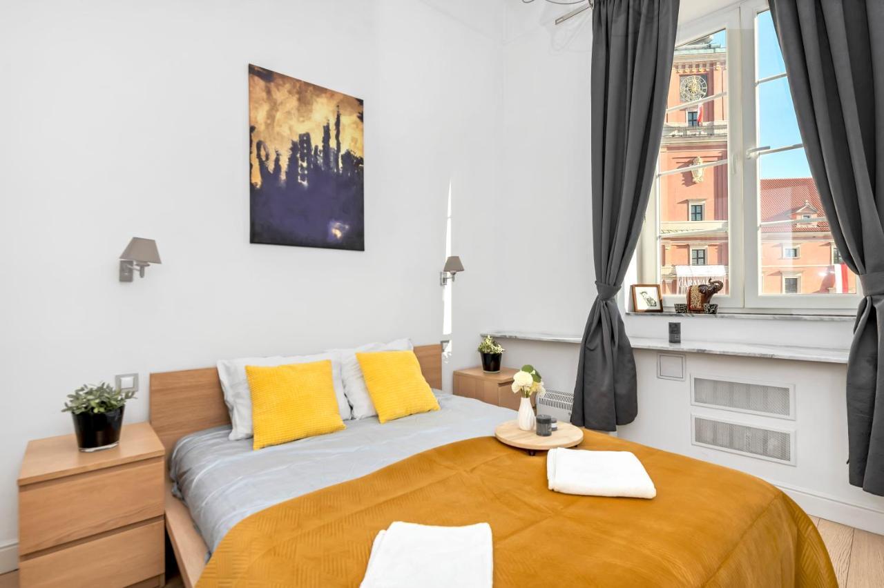 Amazing Apartment On Plac Zamkowy Warszawa Exteriör bild